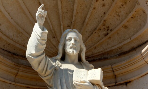 Semnificația Paștelui: de ce este Învierea Domnului cea mai importantă sărbătoare creștină